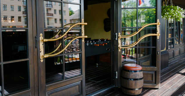 Restaurant Doors